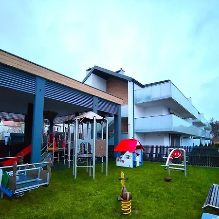 Posesja Kapitanska, Sun & Snow