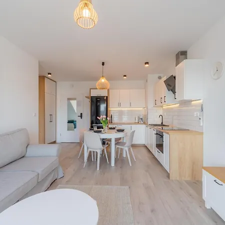 Posesja Kapitanska, Sun & Snow Apartmán